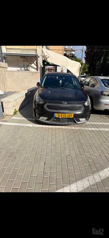קיה נירו