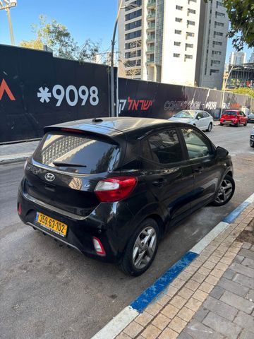 יונדאי i10