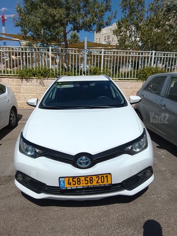 מודעת רכב טויוטה אוריס