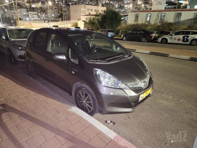 מודעת רכב הונדה ג'אז
