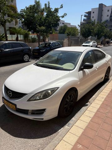 מודעת רכב מאזדה 6