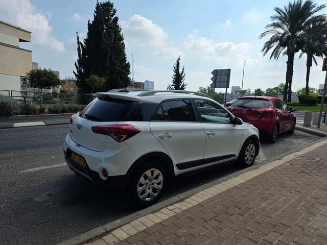 מודעת רכב יונדאי I20 קרוס