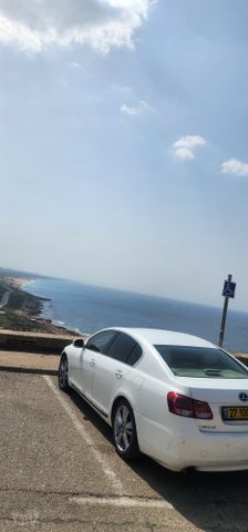 לקסוס GS