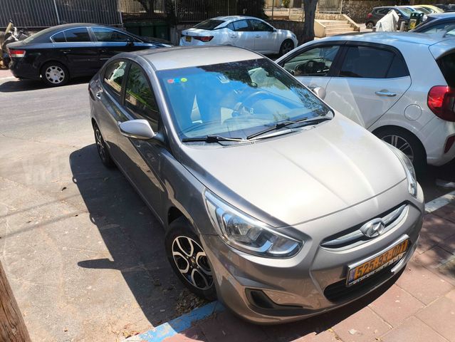 מודעת רכב יונדאי אקסנט i25