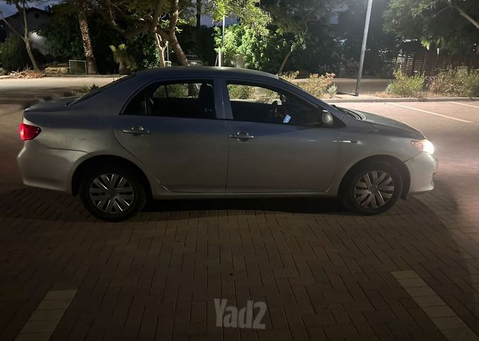 טויוטה קורולה