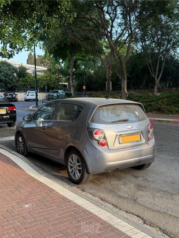 מודעת רכב שברולט סוניק