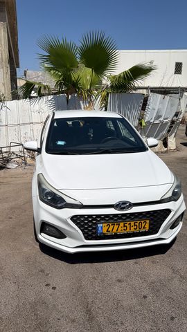 מודעת רכב יונדאי i20