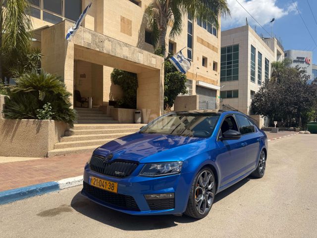 סקודה אוקטביה