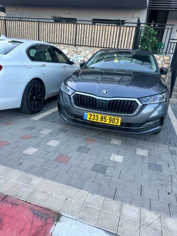 סקודה אוקטביה