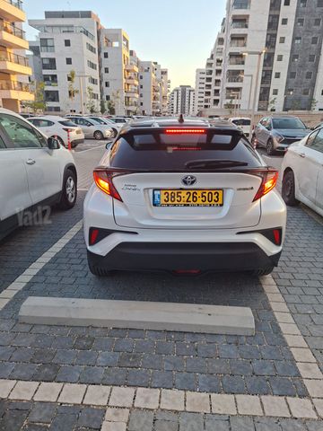 טויוטה C-HR
