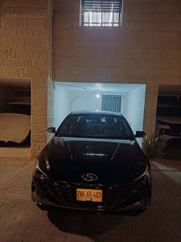 יונדאי אלנטרה