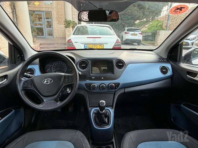 יונדאי i10