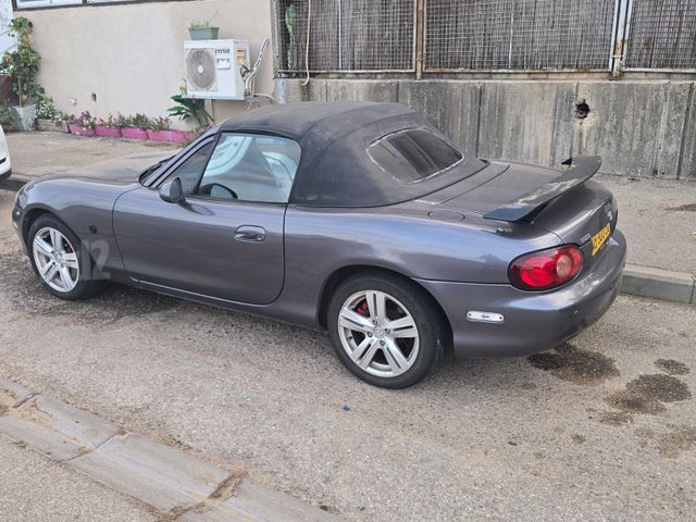 מאזדה MX-5
