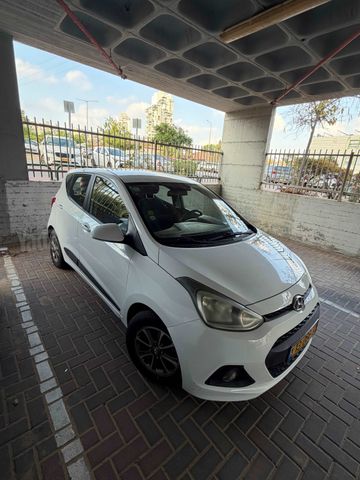 יונדאי i10