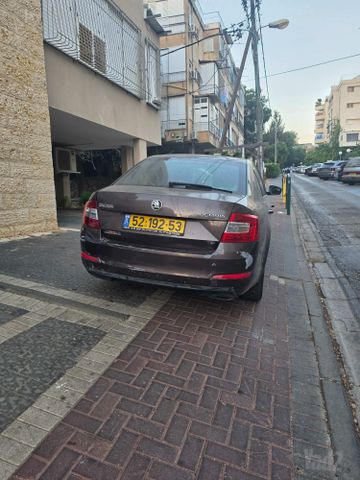 סקודה אוקטביה