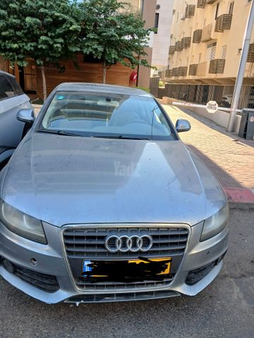אאודי A4