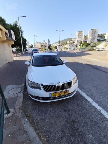 מודעת רכב סקודה סופרב