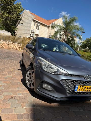 מודעת רכב יונדאי i20