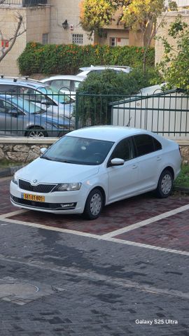 סקודה ראפיד