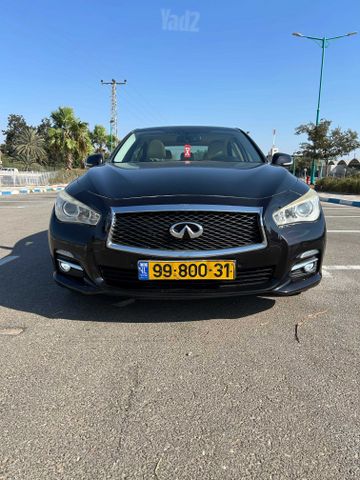 אינפיניטי Q50