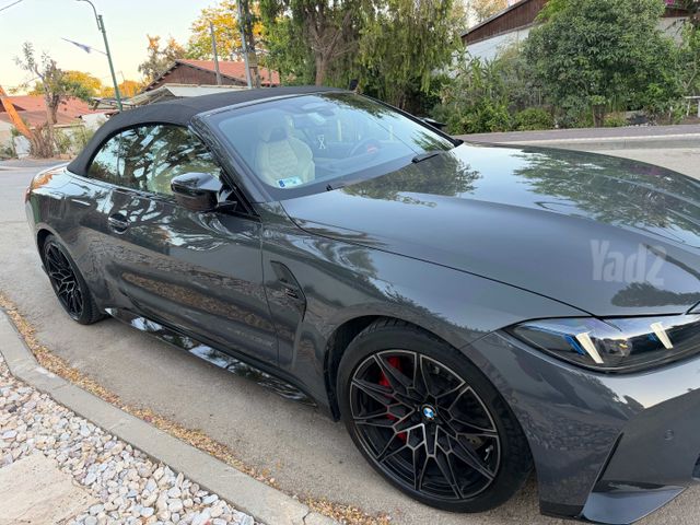 ב מ וו M4