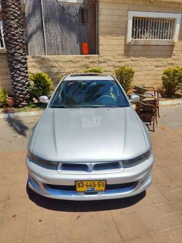 מודעת רכב מיצובישי גאלאנט