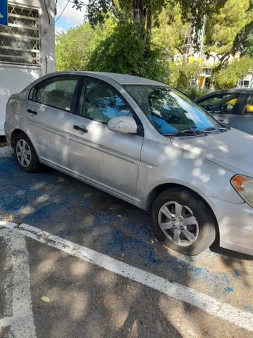 יונדאי אקסנט i25