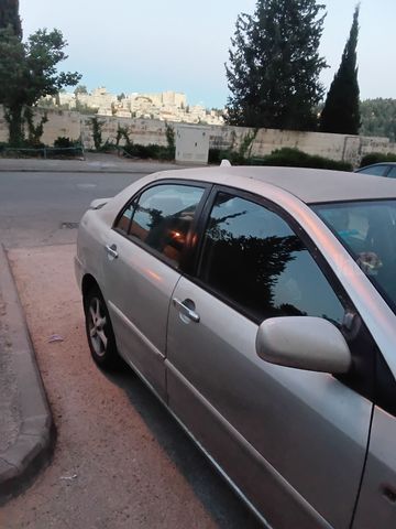 טויוטה קורולה