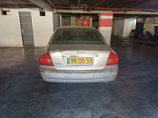 וולוו S80