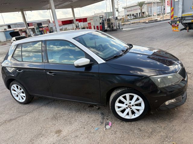 סקודה פאביה