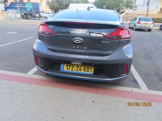 מודעת רכב יונדאי איוניק