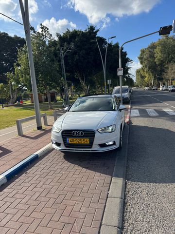 אאודי A3