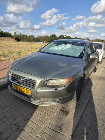 וולוו S80