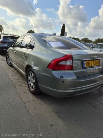 וולוו S80