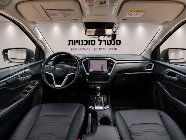 איסוזו די-מקס