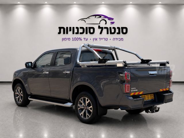 איסוזו די-מקס