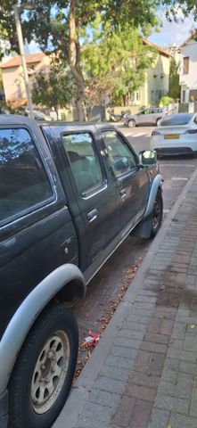 מודעת רכב ניסאן ווינר