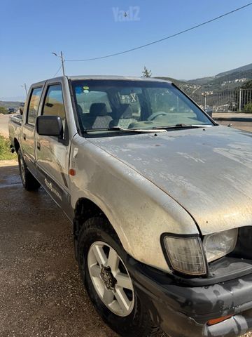 איסוזו איפון