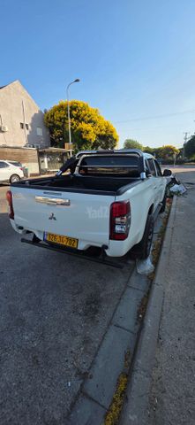 מיצובישי טרייטון / L200