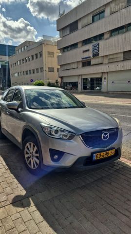 מודעת רכב מאזדה CX-5