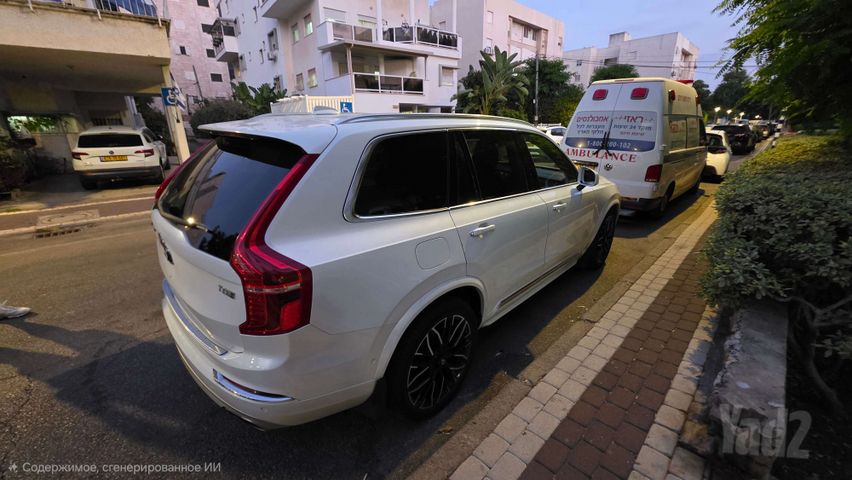 מודעת רכב וולוו XC90