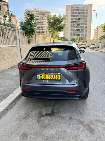 לקסוס NX