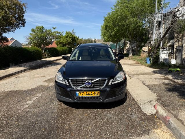 מודעת רכב וולוו XC60