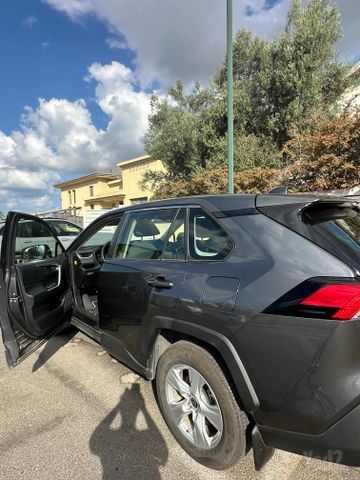 טויוטה RAV4