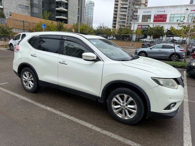 מודעת רכב ניסאן אקס טרייל