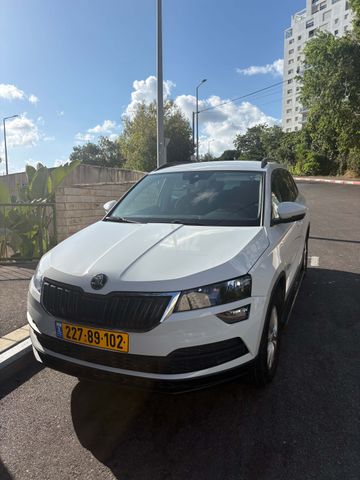 מודעת רכב סקודה קארוק