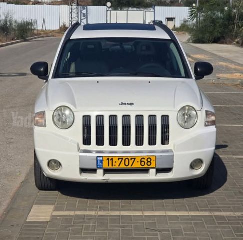 קומפאס Limited אוט׳ 2.4 (170 כ״ס)