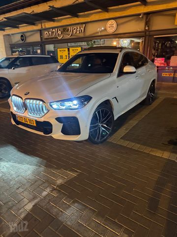 ב מ וו X6