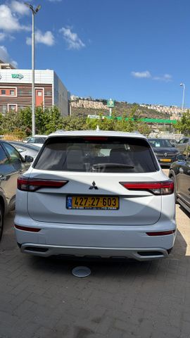 מודעת רכב מיצובישי אאוטלנדר