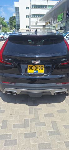 קאדילק XT4